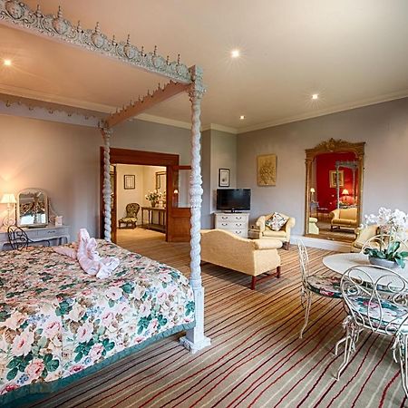 Miskin Manor Hotel Hensol Extérieur photo