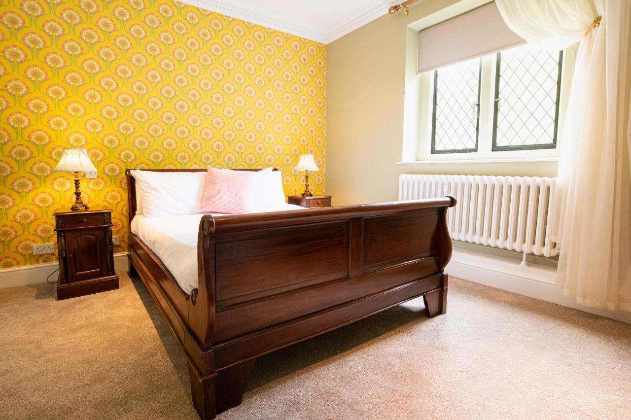 Miskin Manor Hotel Hensol Extérieur photo