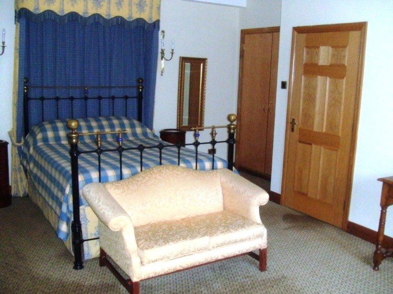 Miskin Manor Hotel Hensol Extérieur photo
