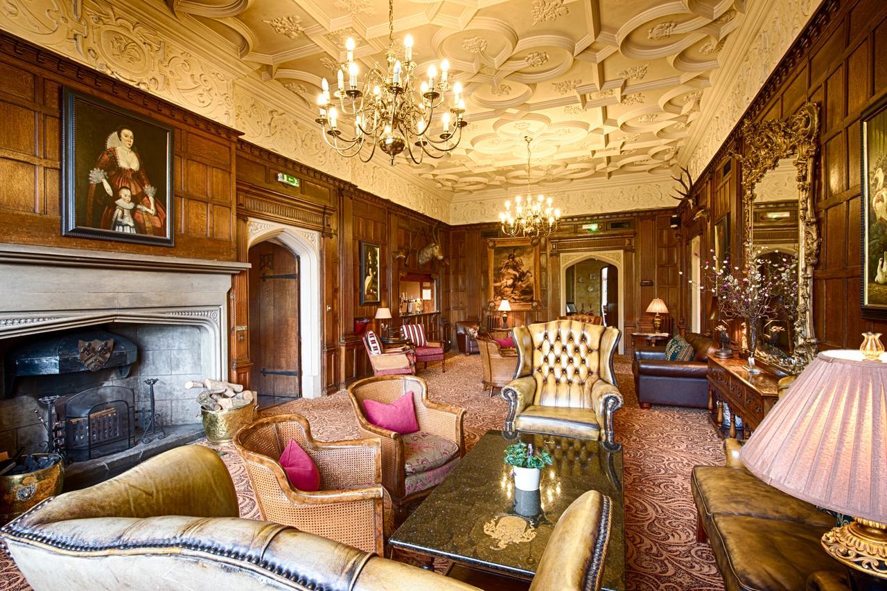Miskin Manor Hotel Hensol Extérieur photo