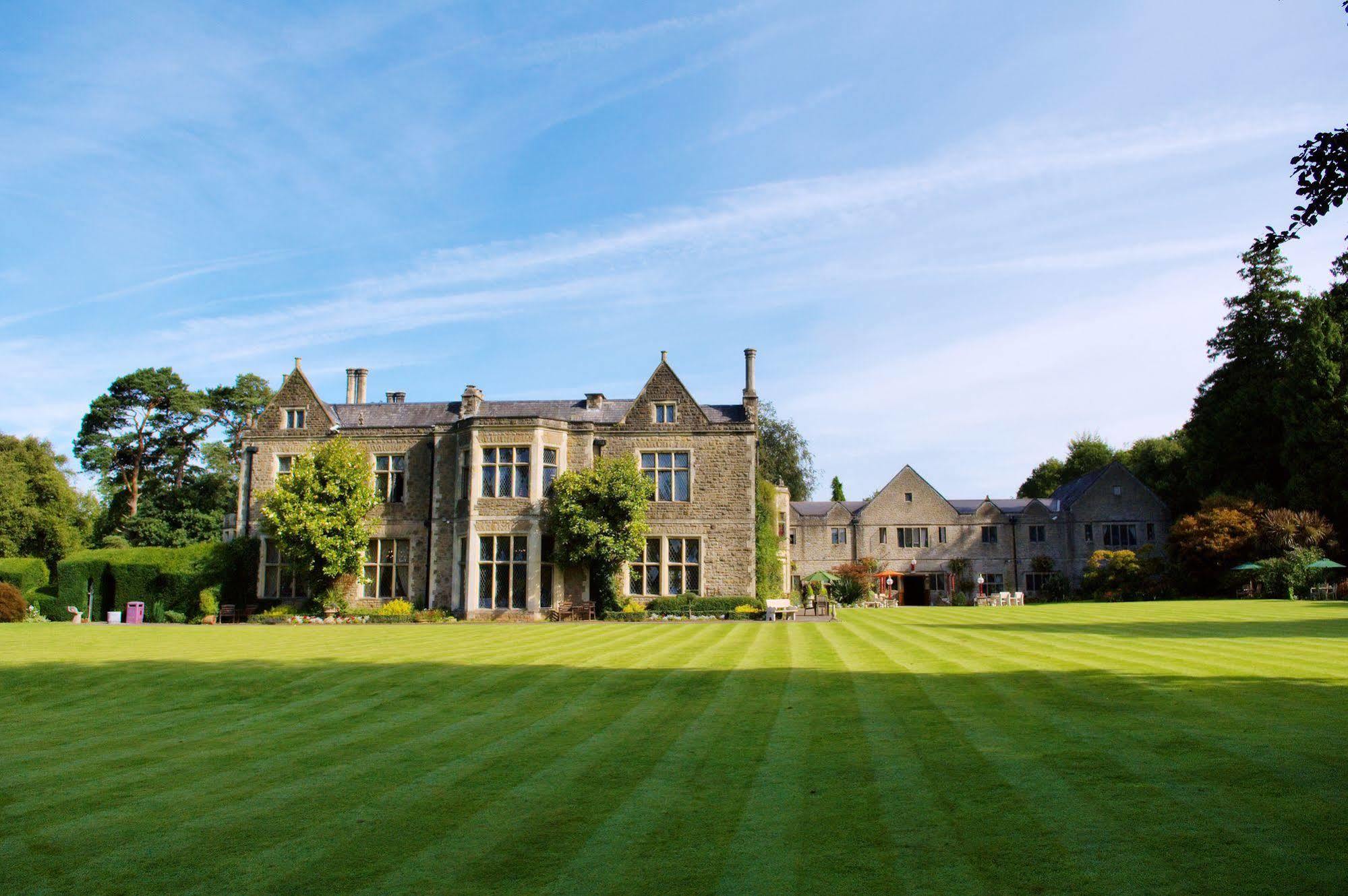 Miskin Manor Hotel Hensol Extérieur photo